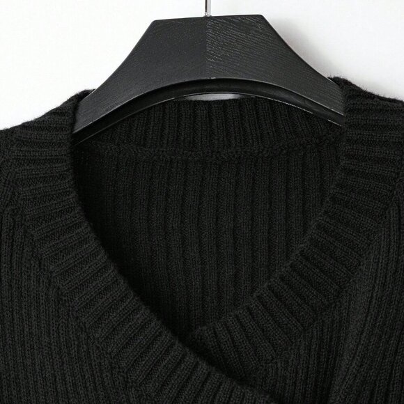 Black Casual Women's V-Neck knit sweater Cardigan - Picture 5 of 6